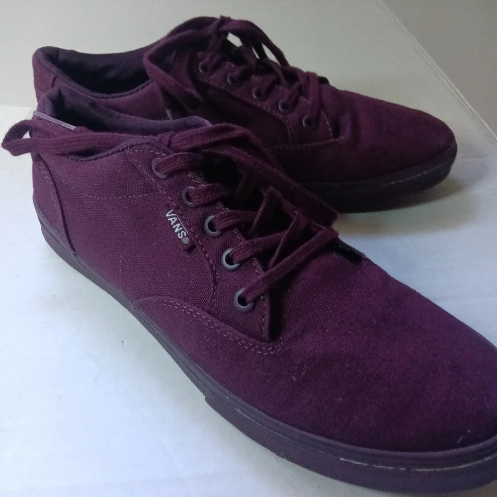 Vans Womens Monochrome Wine Canvas Lace-Up Sneakers Size 7.5 - Picture 2 of 9